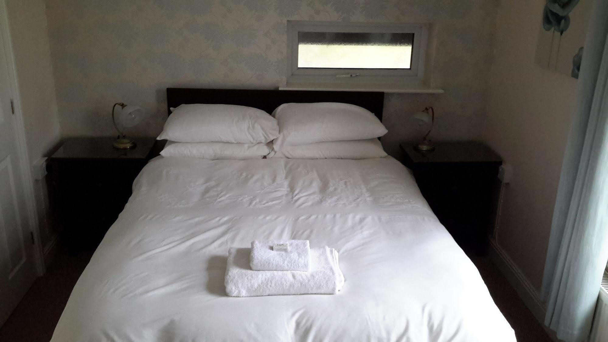 The School House Bed & Breakfast Warrington  Eksteriør bilde